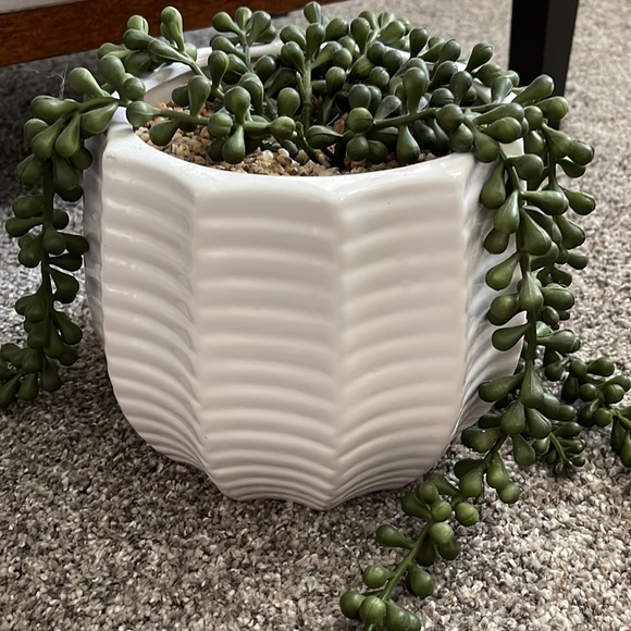 Faux String of Pearls - Picture 3 of 3